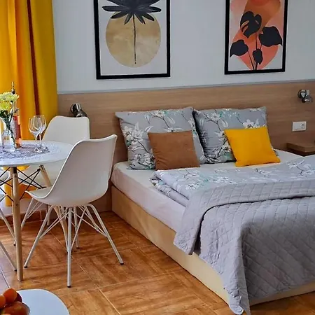 Patrick's - Royal Bay Apartment Sveti Vlas